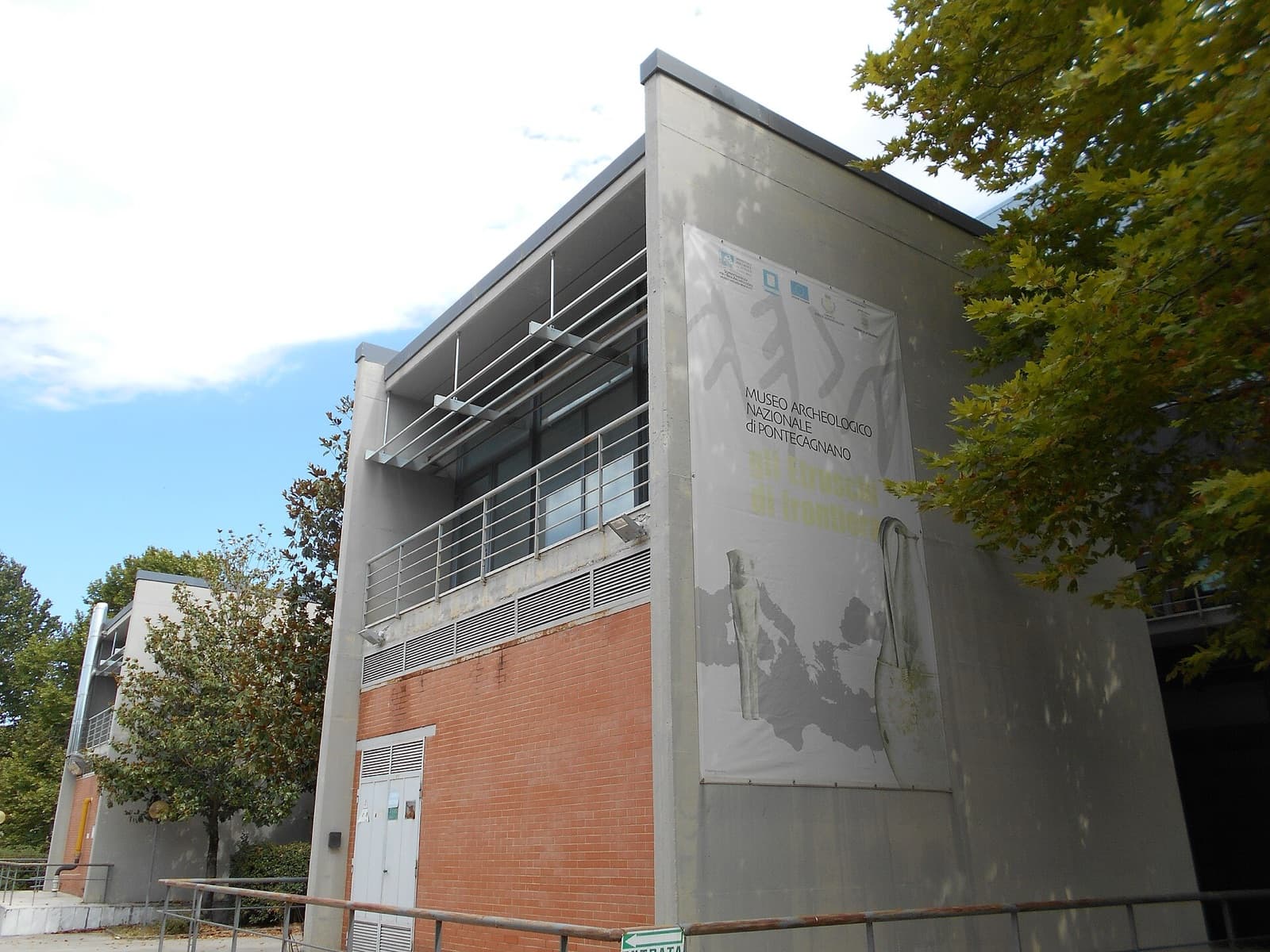 L’ingresso del Museo archeologico nazionale di Pontecagnano