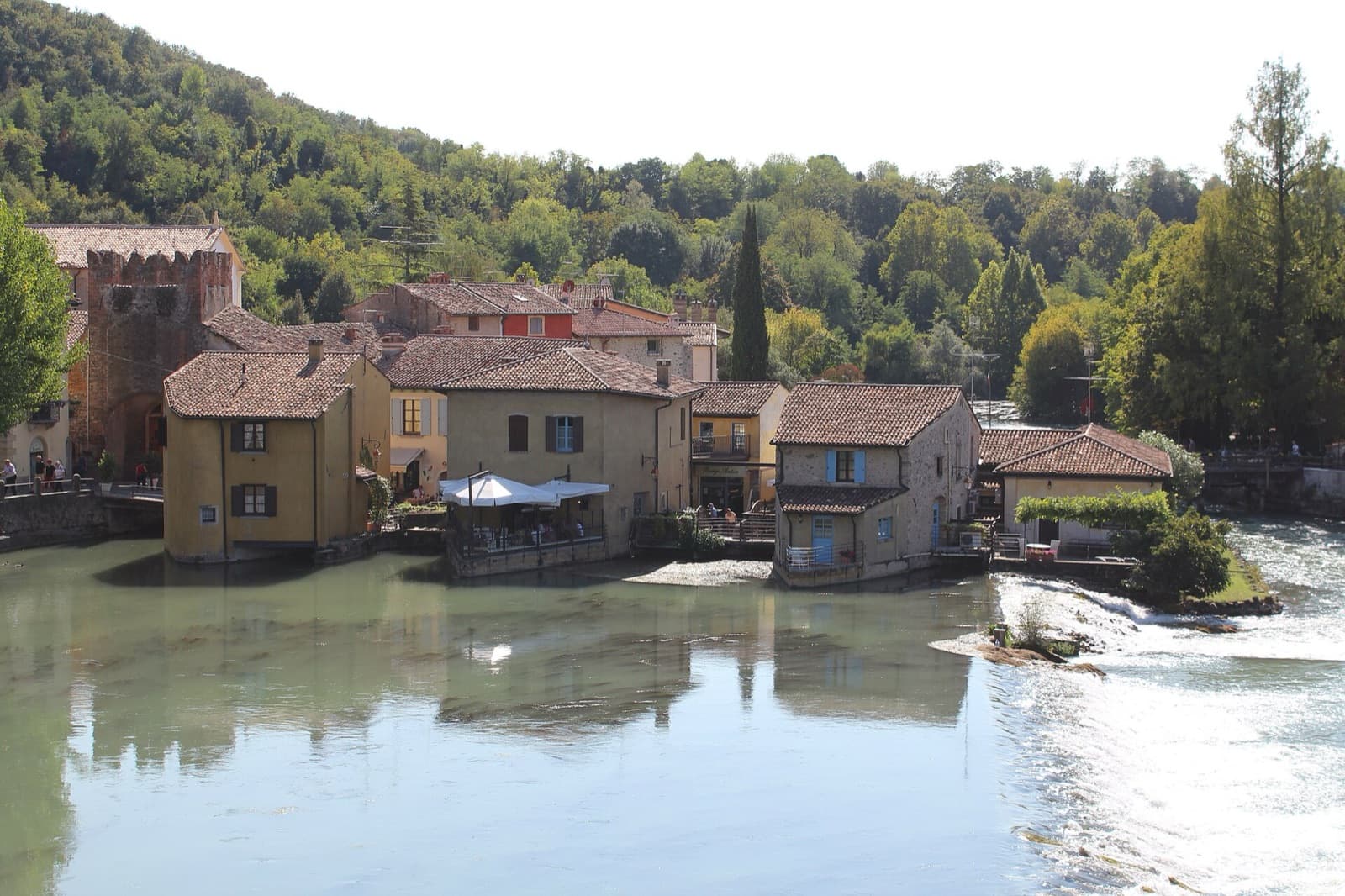 Borghetto sul Mincio visto dal ponte visconteo