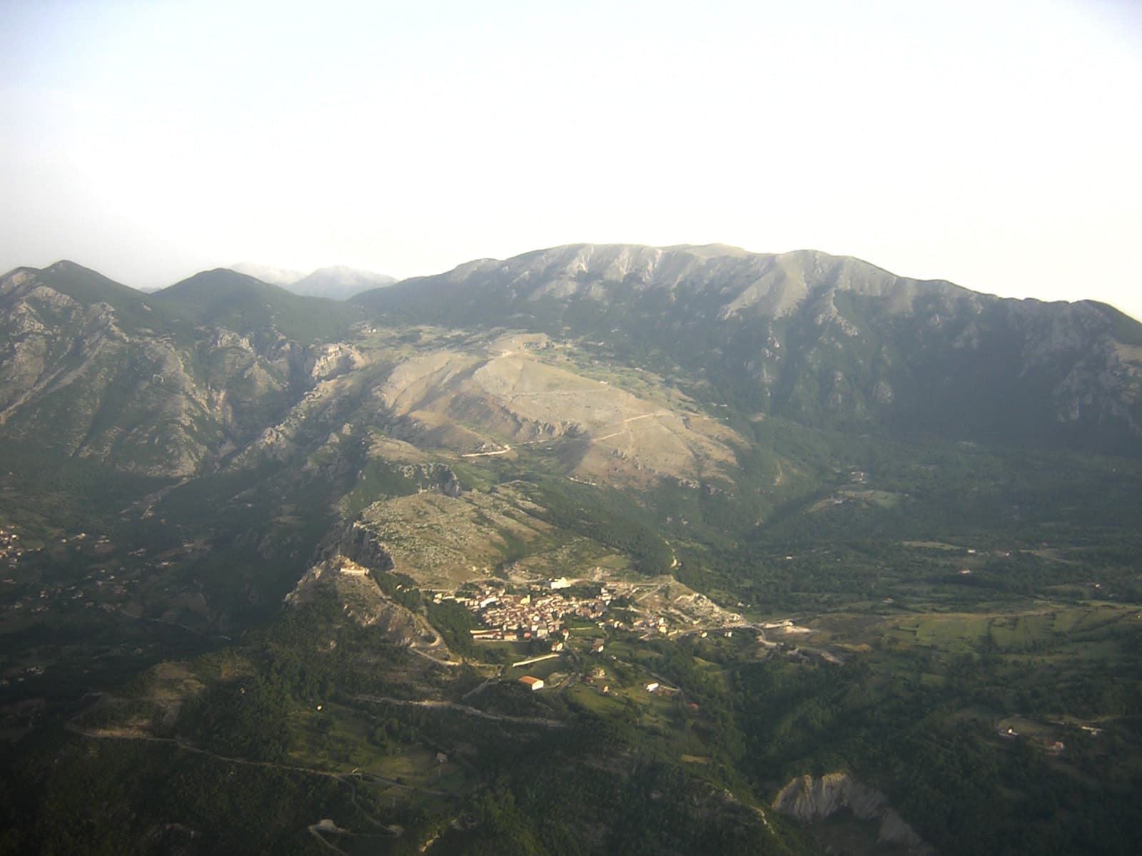 Il paesaggio montano di Pietraroja
